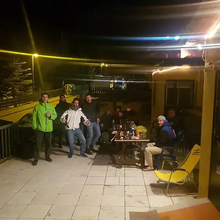 Sierra Nevada Hostel 旅馆 塞拉内华达